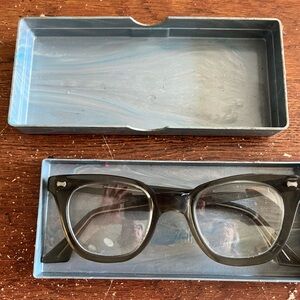 Vintage Pulmosan Glasses (G6308 CL  6)